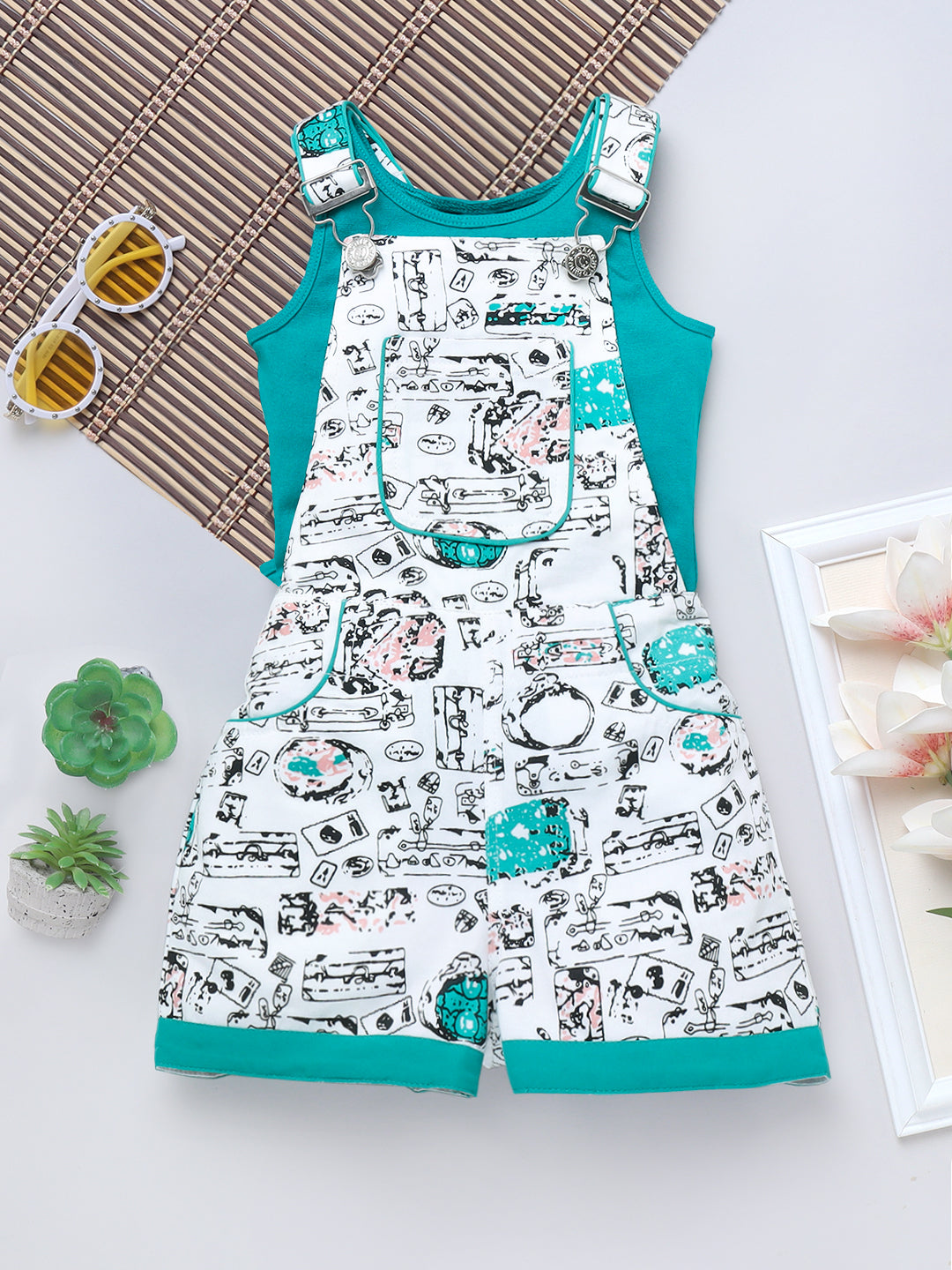 Girls Cotton Dungaree with T-shirt