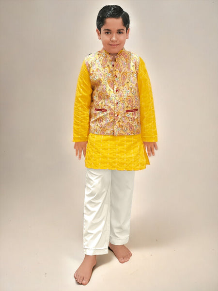 Embroidered Yellow Men Cotton Kurta Nehru Jacket Set, Size: 38.0